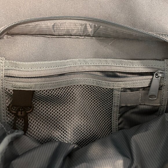 Herschel Backpack Blue w/ Tan Faux Leather Base – Good Condition - Picture 9 of 10